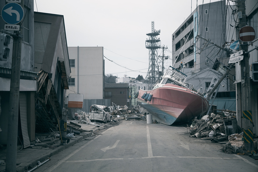 Wenn Erdbeben und Tsunamis aufeinander treffen, wie hier in Japan, entsteht nichts Gutes! © Olivier/fotolia.com. Tsunami