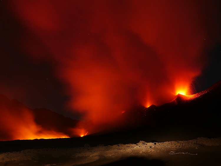 Location of Fogo volcano, identified as Agua de Pau volcano (Moore