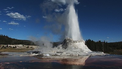 Castle Geysir